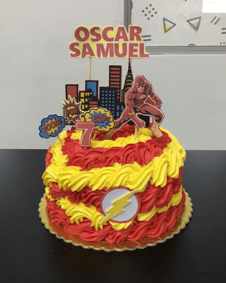 Grand The Flash Cake