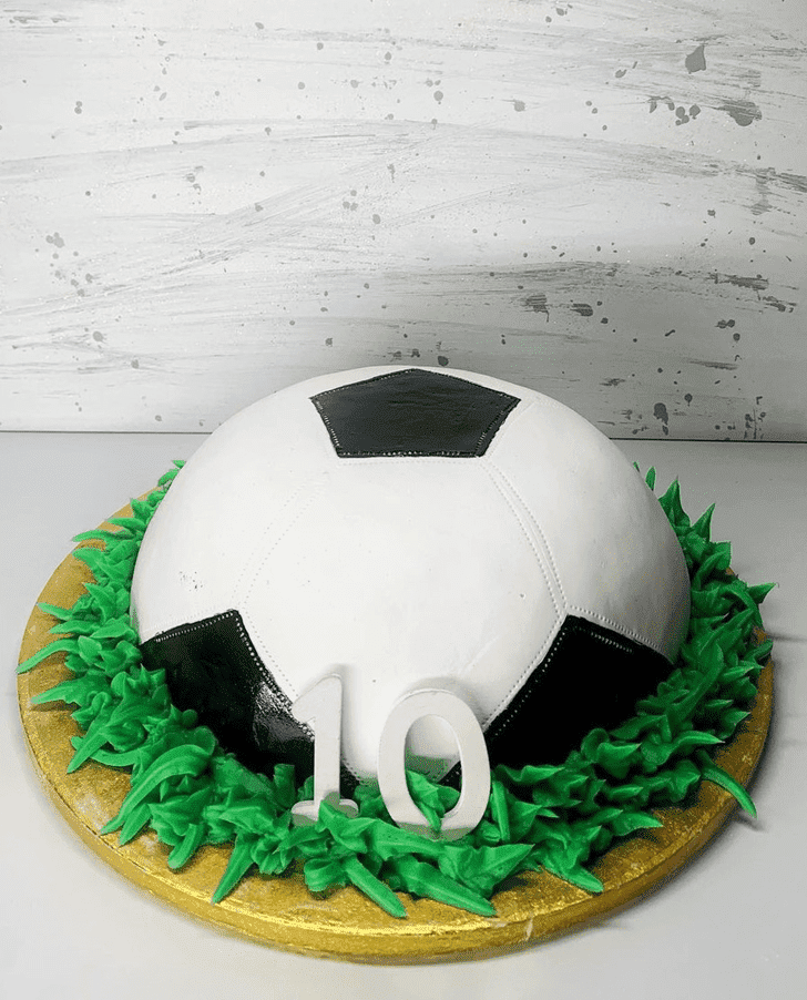 Fair Football Cake