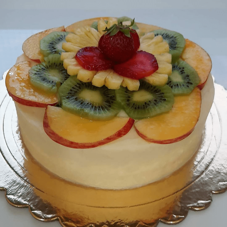 Divine Fruits Cake