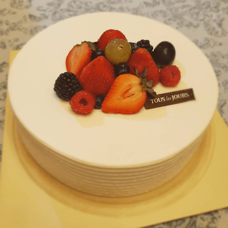Ideal Fruits Cake