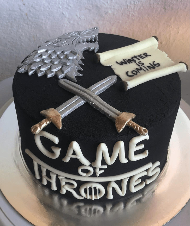 Fascinating Game of Thrones Cake