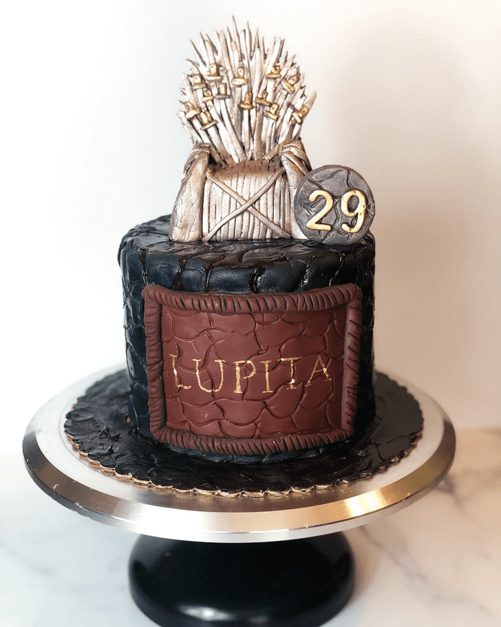 Pretty Game of Thrones Cake