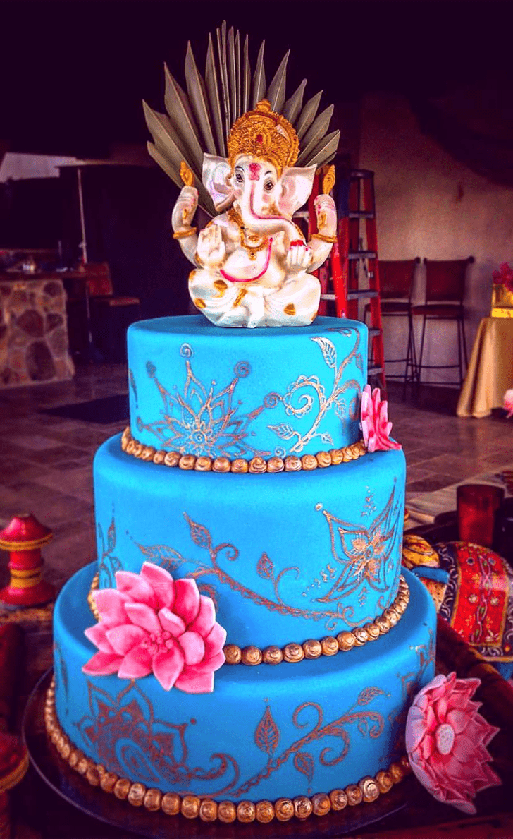 Comely Ganesh Cake