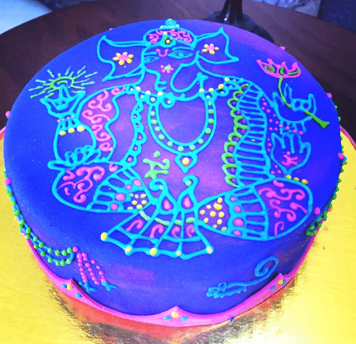 Enticing Ganesh Cake