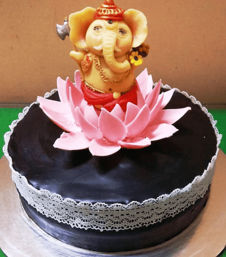 Fascinating Ganesh Cake
