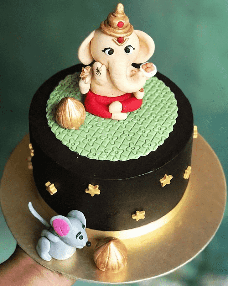 Marvelous Ganesh Cake