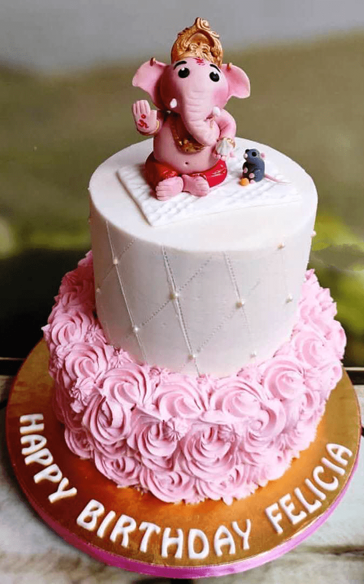 Mesmeric Ganesh Cake