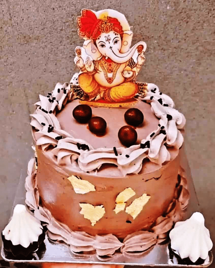 Enthralling Ganpati Cake