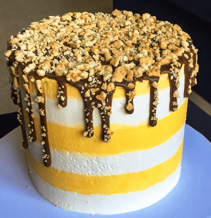 Admirable Golden Gaytime Cake Design