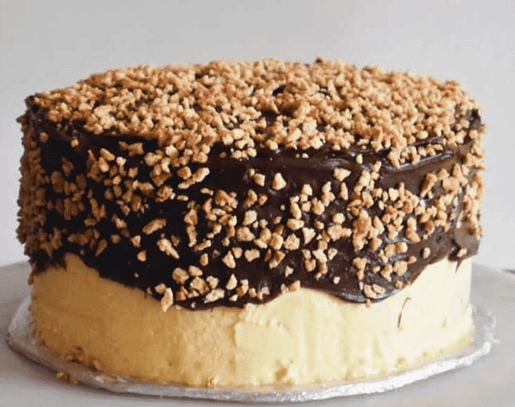 Grand Golden Gaytime Cake