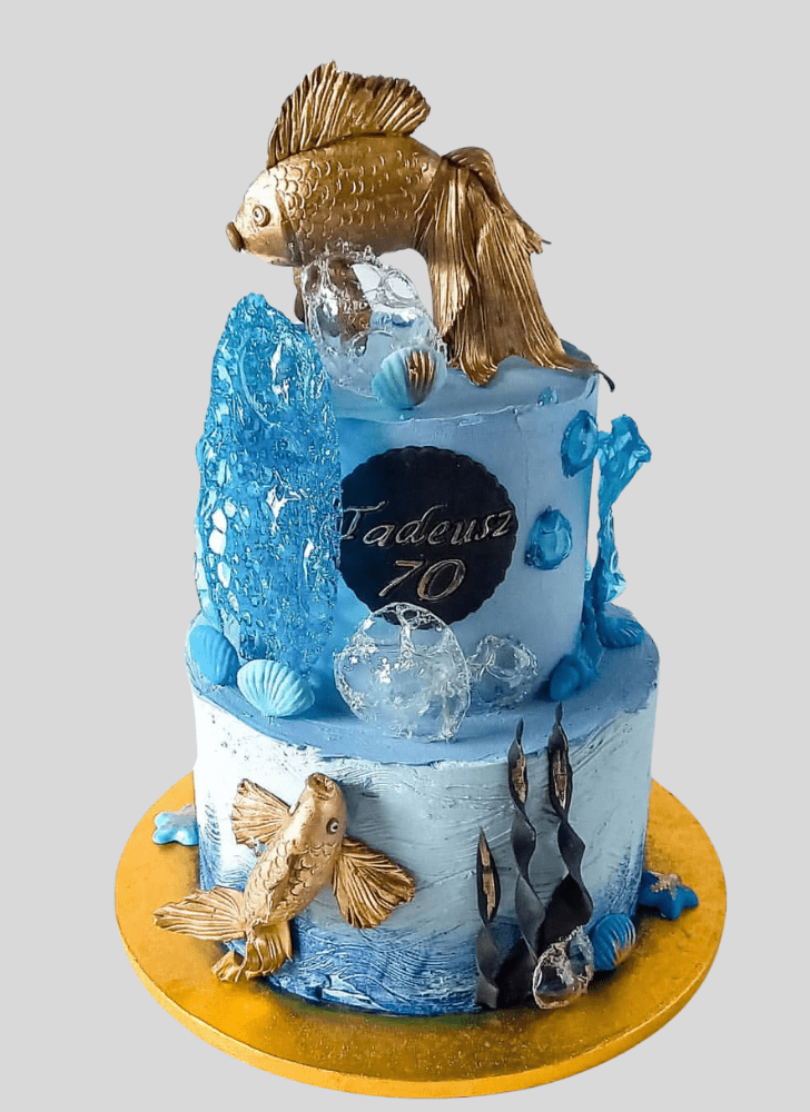 Elegant Goldfish Cake