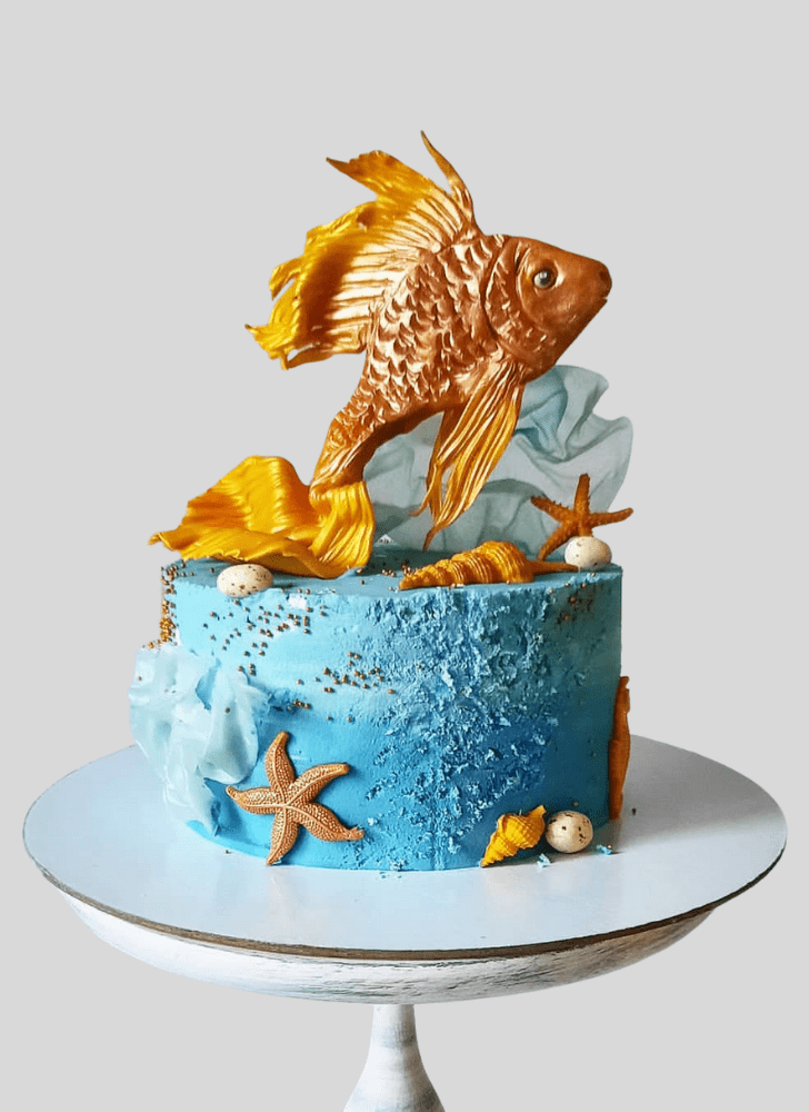 Handsome Goldfish Cake