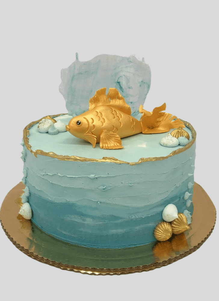 Resplendent Goldfish Cake