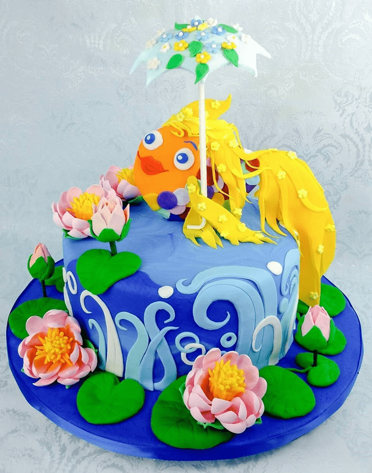 Appealing Goldfish Cake