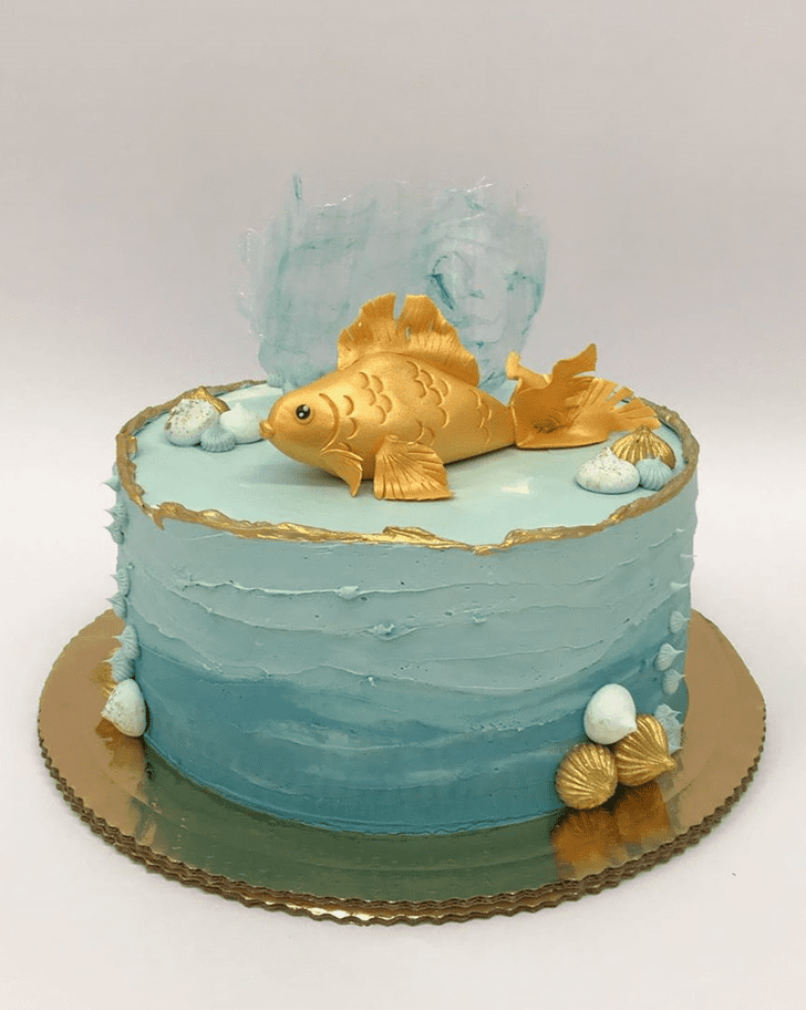 Fascinating Goldfish Cake