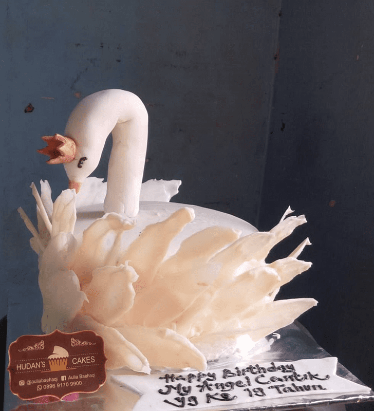 Angelic Goose Cake