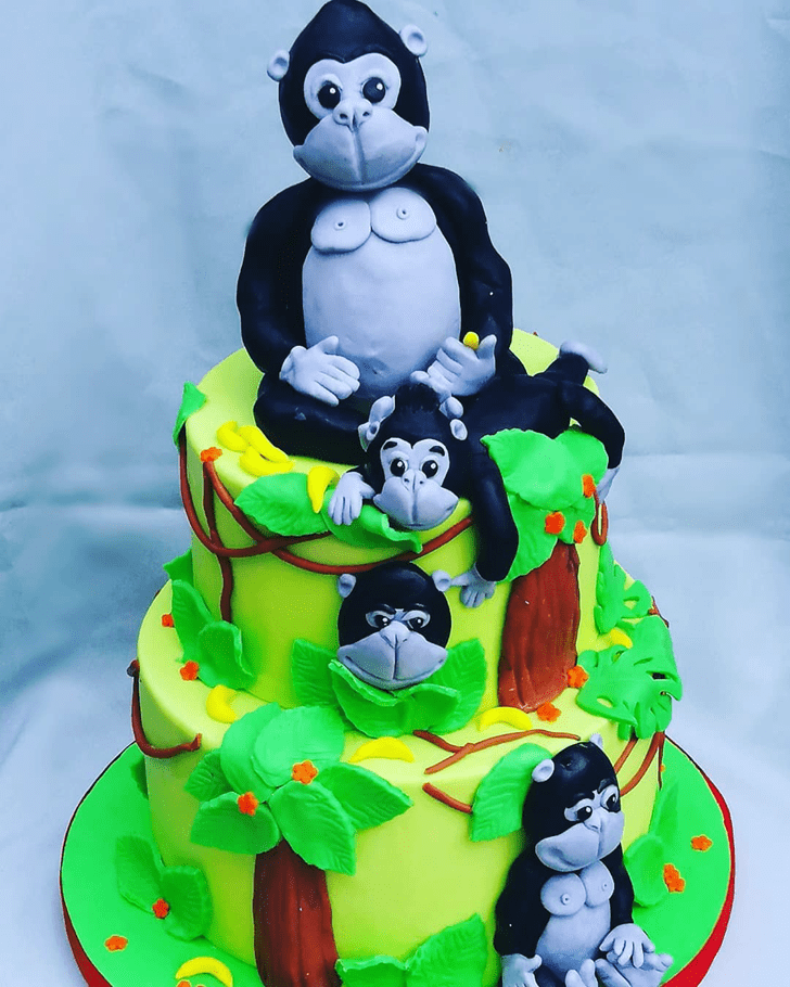 Shapely Gorilla Cake
