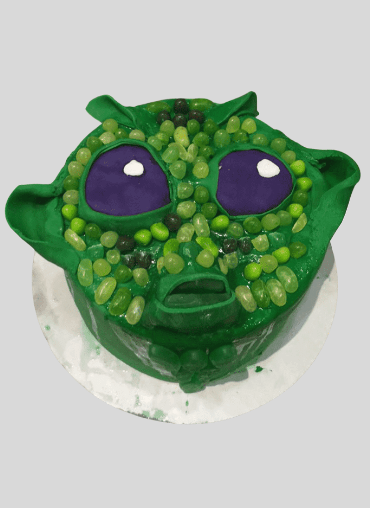 Angelic Greedo Cake