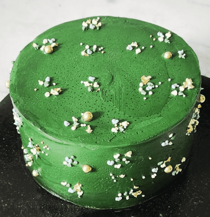 Comely Green Cake