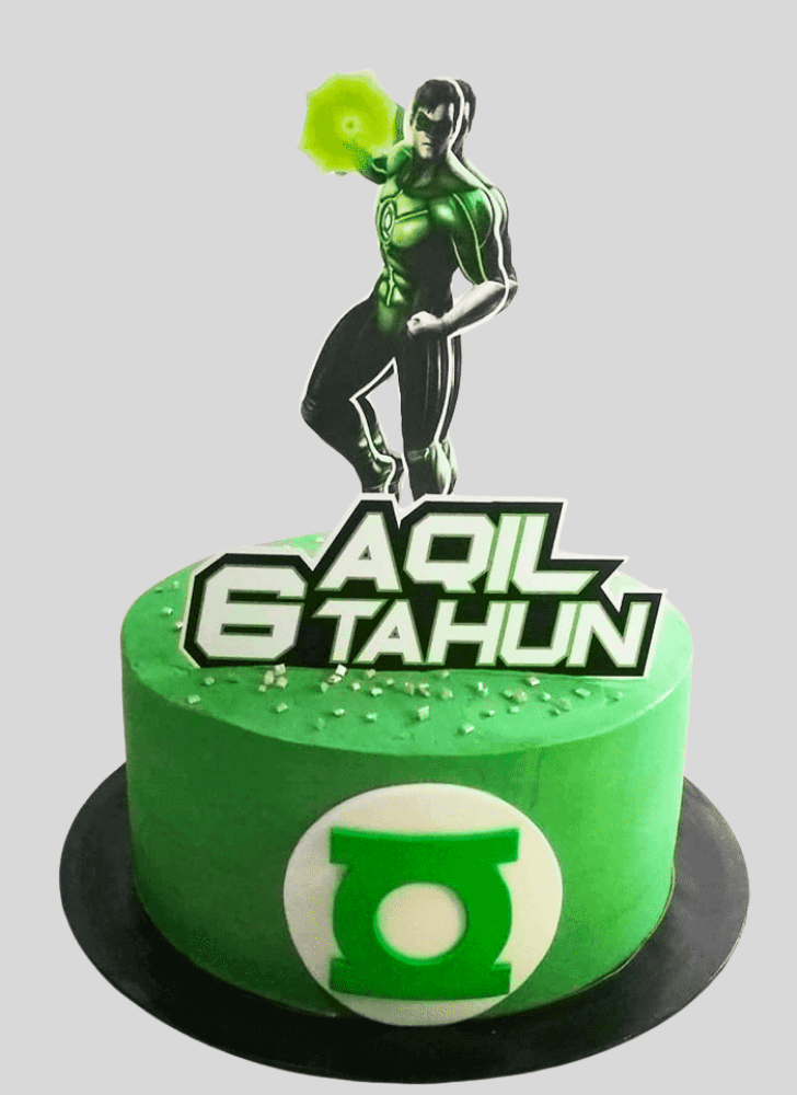 Slightly Green Lantern Cake