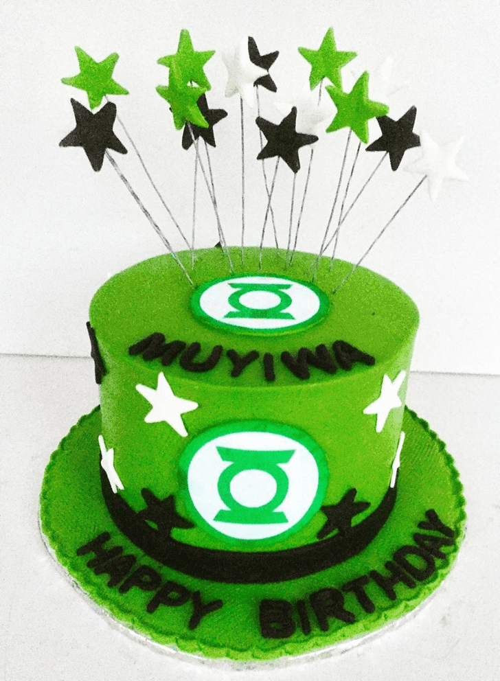 Classy Green Lantern Cake
