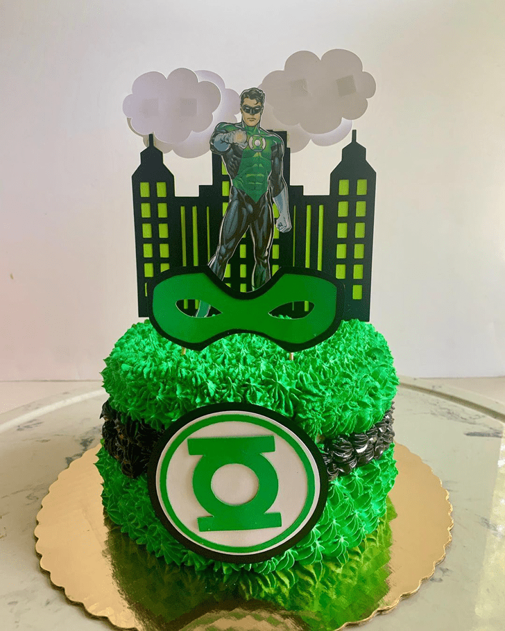 Enticing Green Lantern Cake