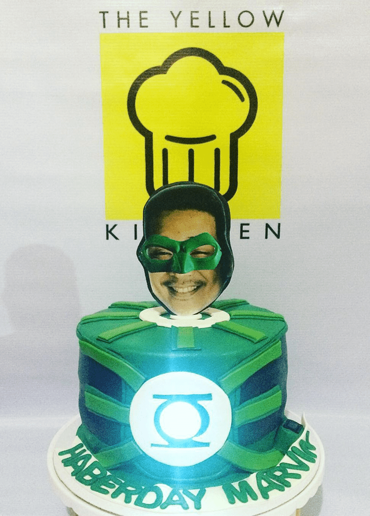 Stunning Green Lantern Cake