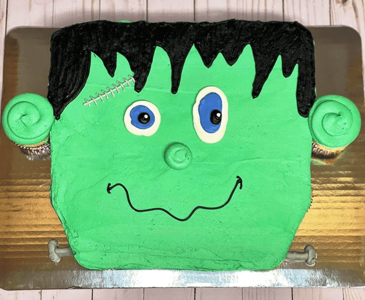 Excellent Green Monster Cake