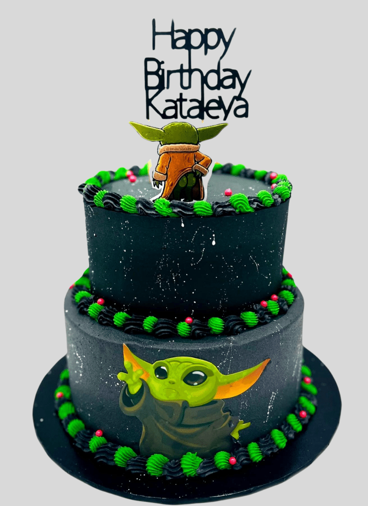 Delicate Grogu Cake