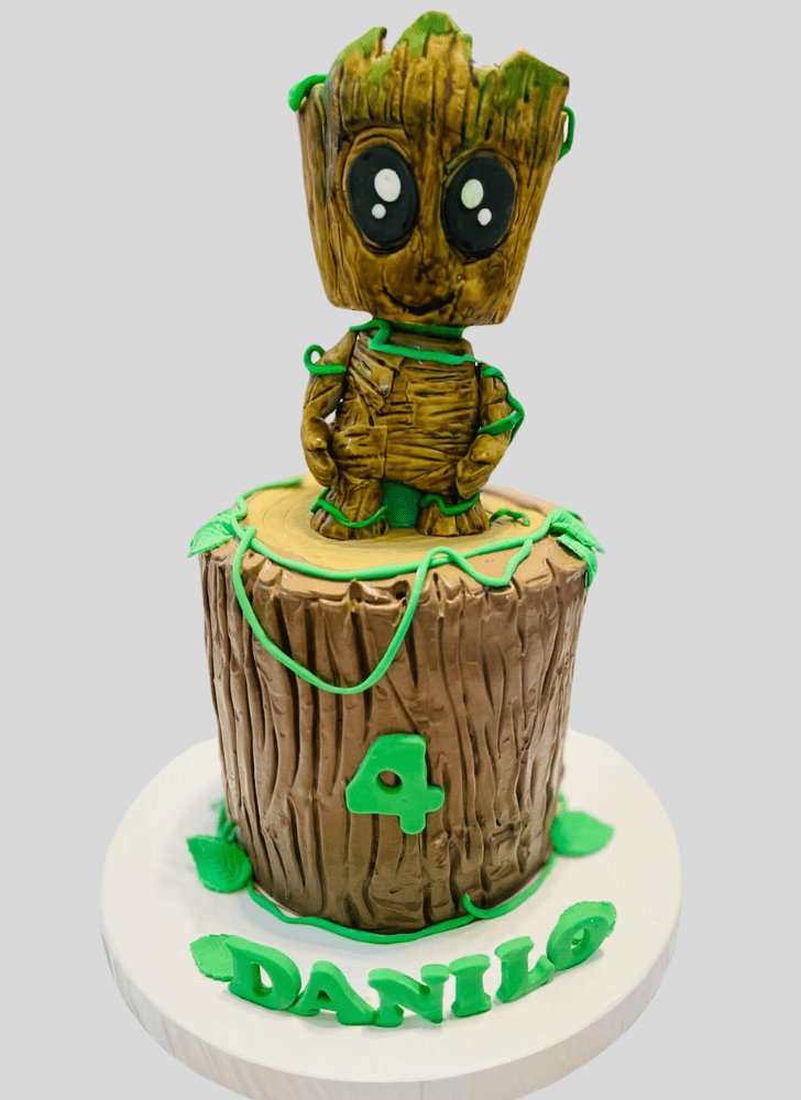 Beauteous Groot Cake