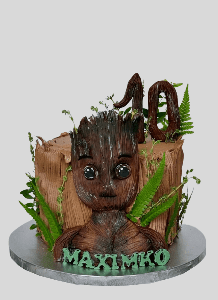 Bewitching Groot Cake