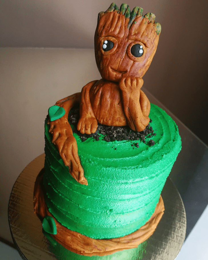 Admirable Groot Cake Design