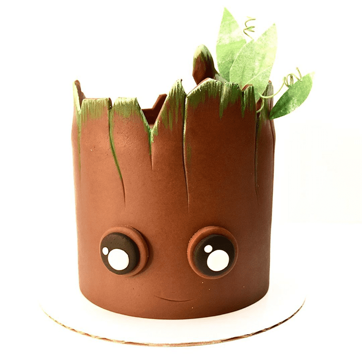 Enthralling Groot Cake