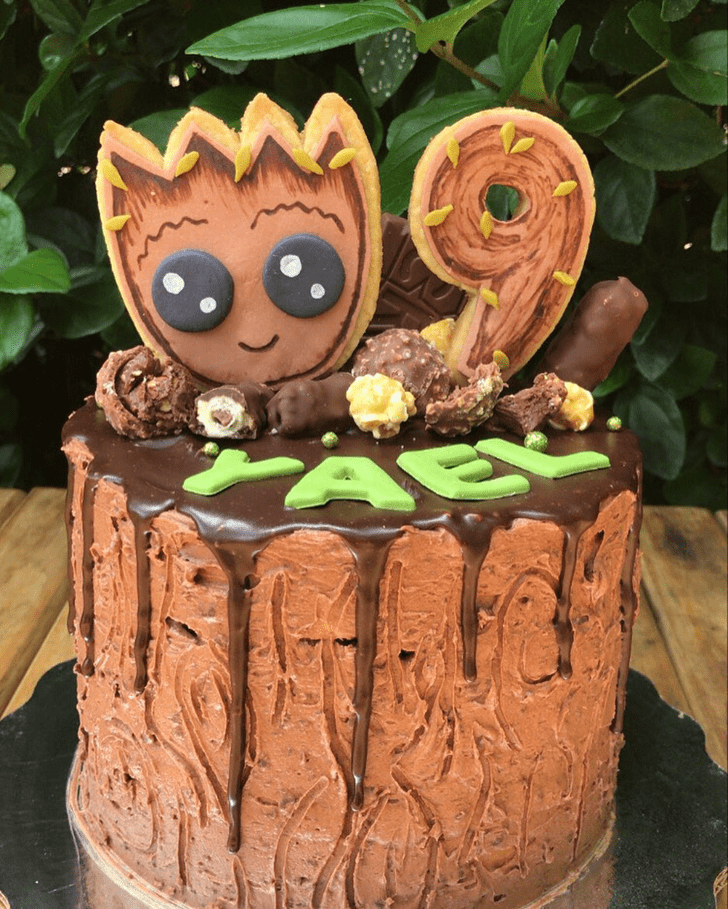 Lovely Groot Cake Design