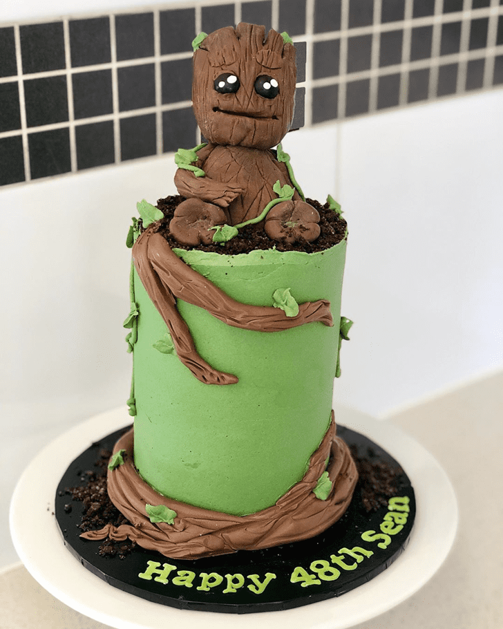 Pleasing Groot Cake