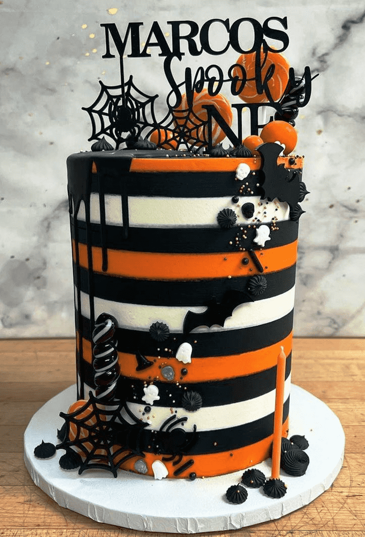 Delightful Halloween Cake