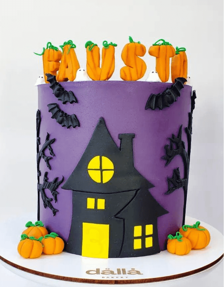 Marvelous Halloween Cake