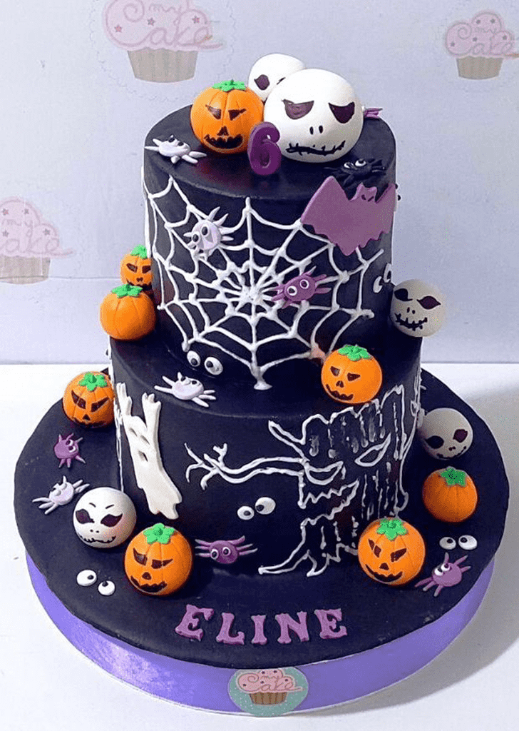 Resplendent Halloween Cake