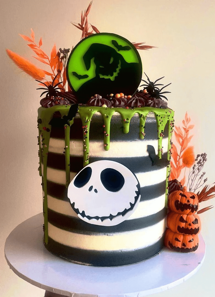 Wonderful Halloween Cake Design