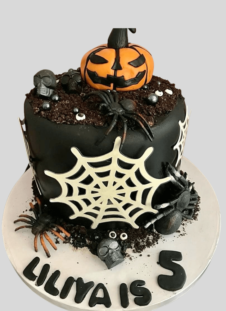 Excellent Halloween Cake