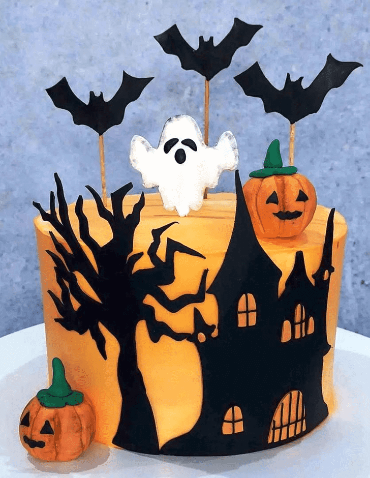 Charming Halloween Ghost Cake