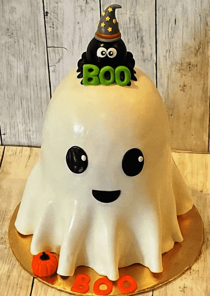 Excellent Halloween Ghost Cake