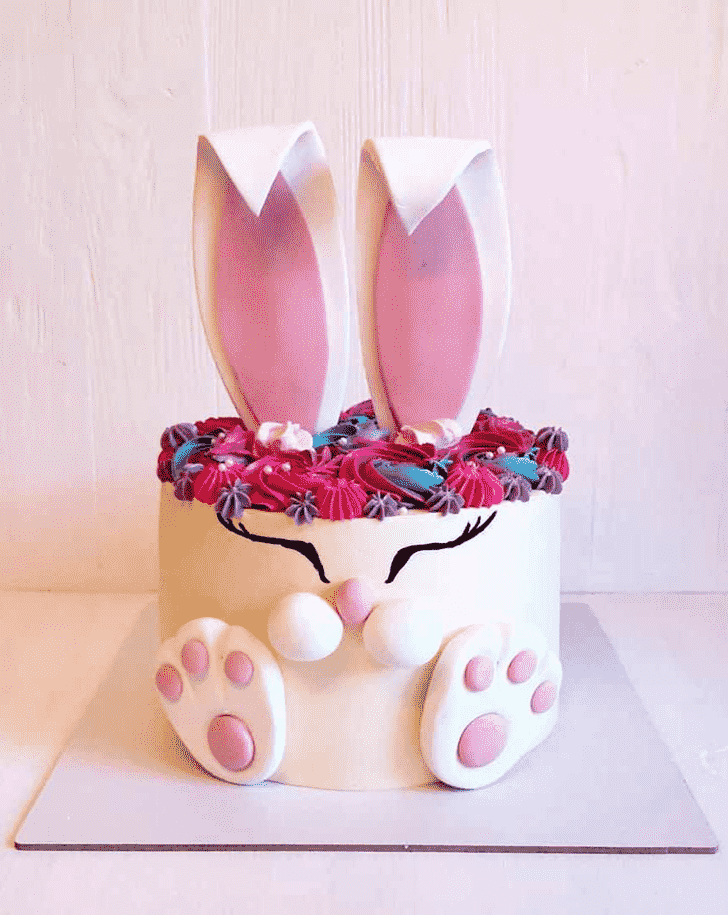 Marvelous Hare Cake