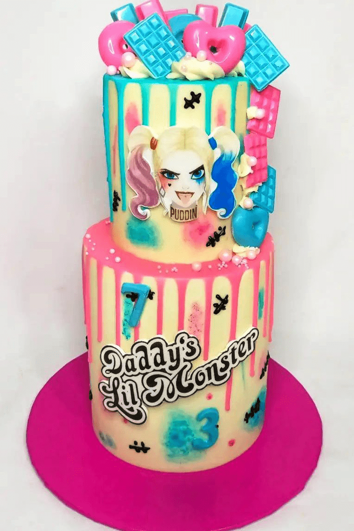 Pleasing Harley Quinn Cake