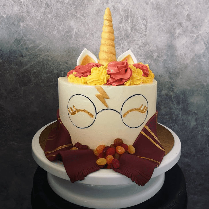 Cute Harry Potter Cake