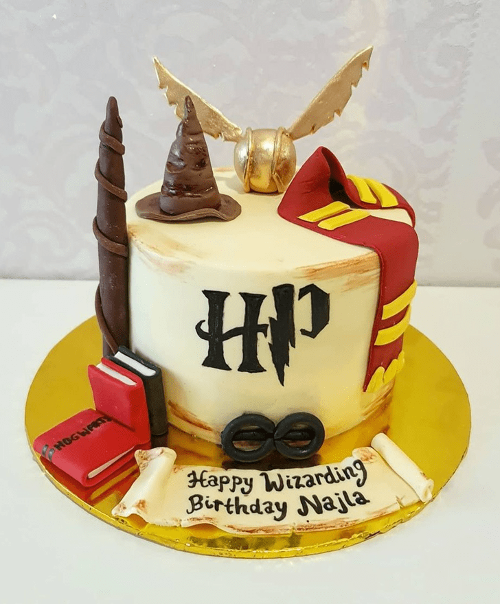 Ravishing Harry Potter Cake