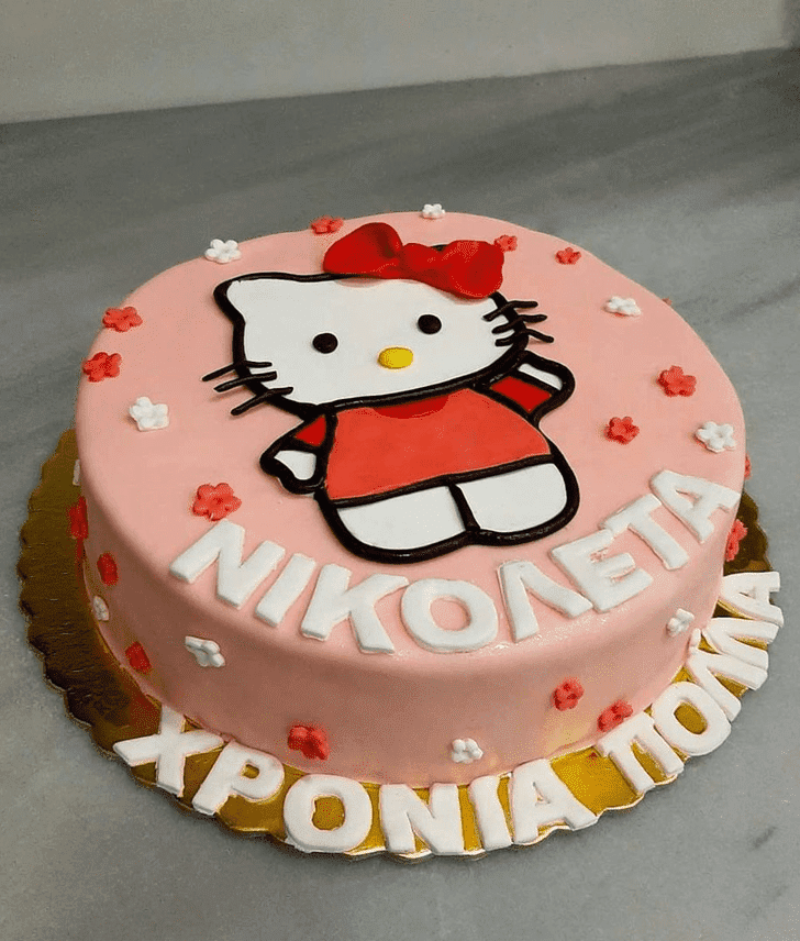 Dazzling Hello Kitty Cake