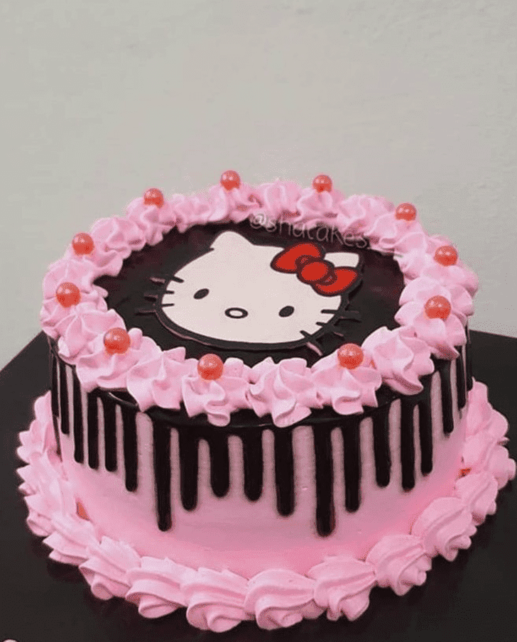 Enticing Hello Kitty Cake