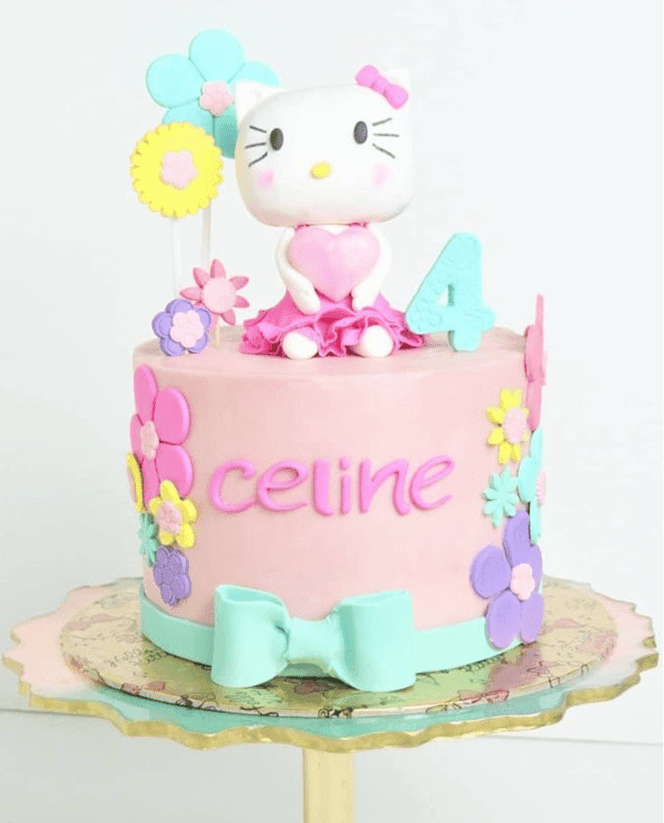 Exquisite Hello Kitty Cake