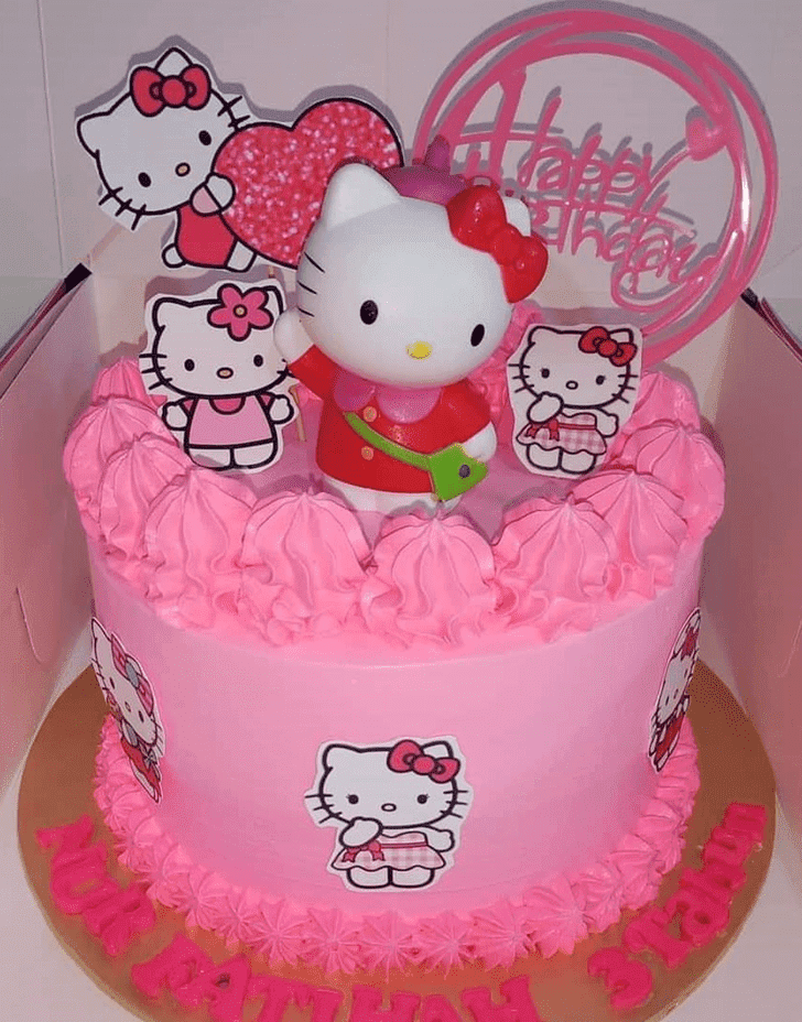 Pretty Hello Kitty Cake